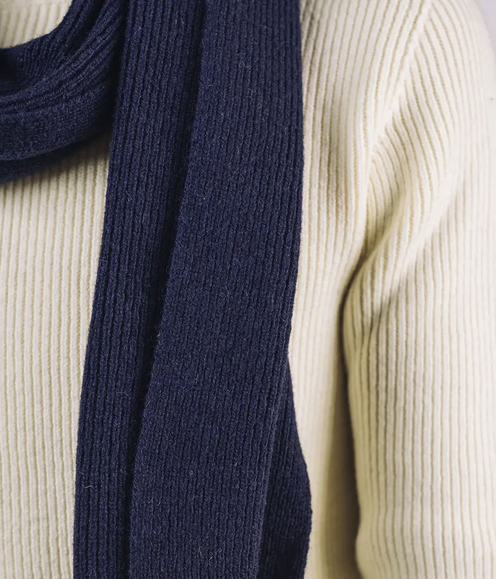 Cézembre - Echarpe Bleu Marine – Image 2