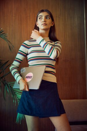 Indee – Pull Wimbledon Off White